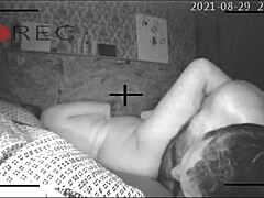 Anezka, la matura amatoriale succhiacazzi, offre la sua figa per fare sesso davanti a una telecamera nascosta