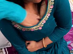Βίντεο HD από πραγματικό σπιτικό σεξ βίντεο με έναν Punjabi bhabhi