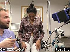 Doctor Tampa brings a patient to orgasm with a Hitachi magic wand during physical therapy session at college