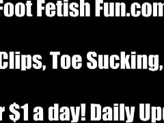 Footjob porn featuring a dominant toe goddess