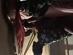 Το μεγάλο πέος και τα μεγάλα βυζιά βρίσκονται στο επίκεντρο σε αυτό το σκληροπυρηνικό σεξ βίντεο με την Queen Latifa