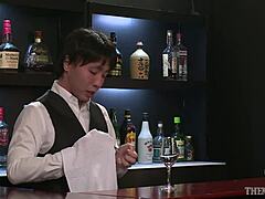 Aventura din culise a lui Yuryko Ayanos duce la o ejaculare