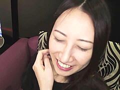 La moglie giapponese Kumiko Kirike viene scopata duramente