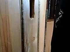 Straight guy gets lucky at the glory hole