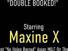 Payudara menakjubkan dan klitoris besar Maxine Xs dalam pertemuan yang penuh gairah